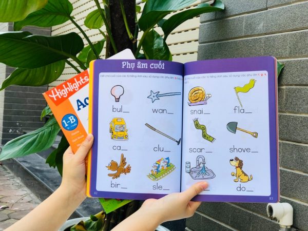 Big Fun Activitity Books - (6 cuốn)