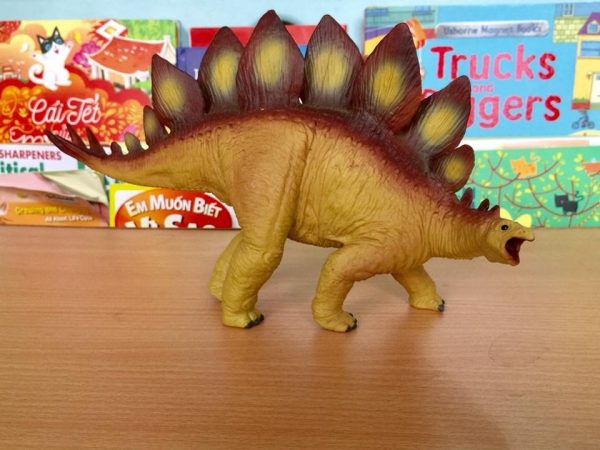 Khủng long STEGOSAURUS - Mô hình Safari LTD